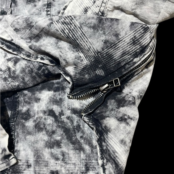 Affliction Black and White Men's Shirt M - Picture 5 of 8